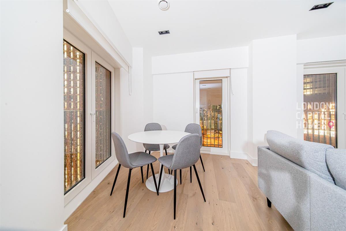 2 bed property in Keybridge Tower, 1 Exchange Gardens, London